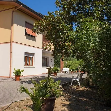 Morianese Vendégház Lucca